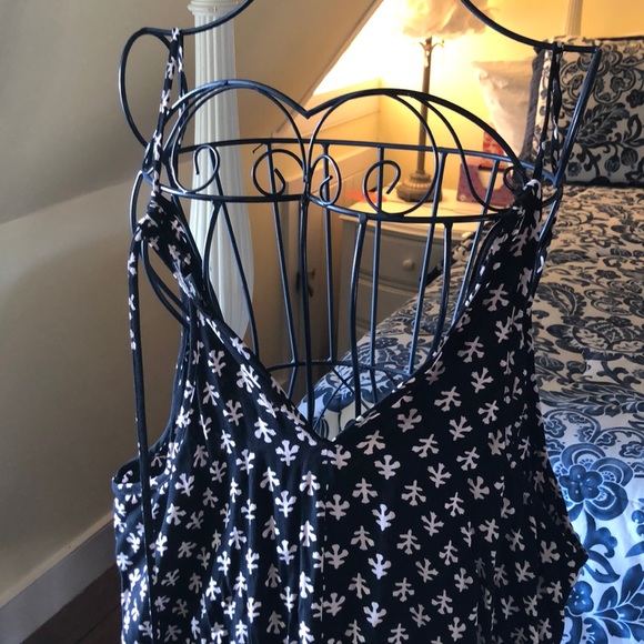 Jumpsuit - Picture 5 of 5